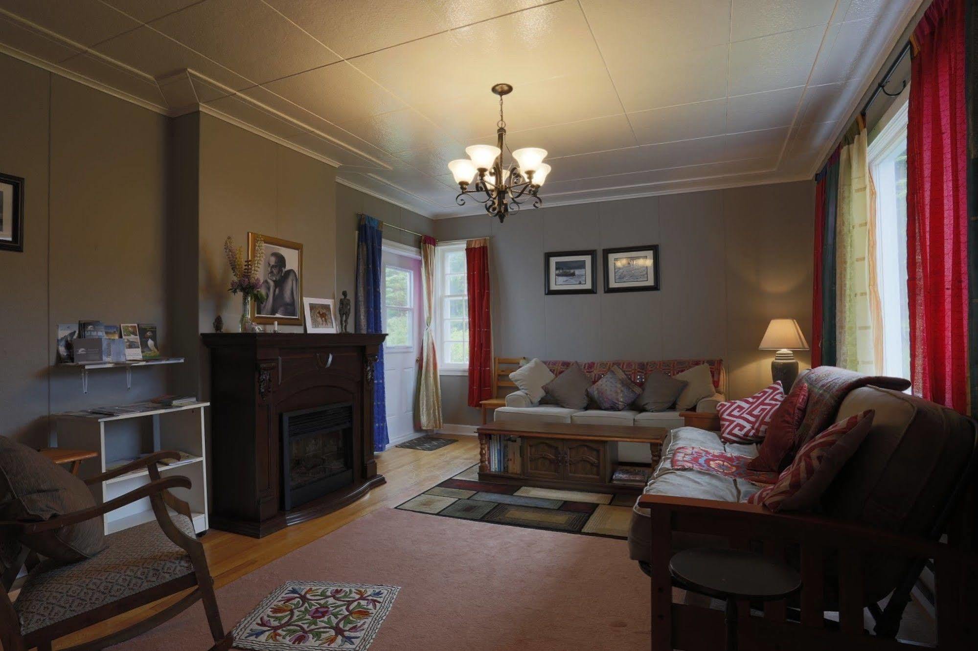 Meems Elliston B&B Luaran gambar